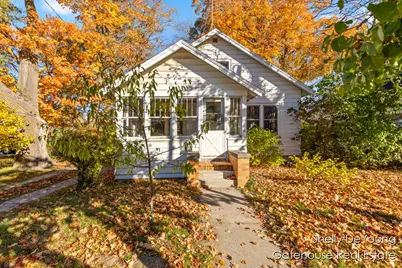 17 E Muskegon Street, Cedar Springs, MI 49319 - Photo 1