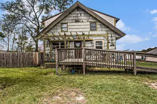 3056 E Apple Ave, Muskegon, MI 49442 - Photo 1