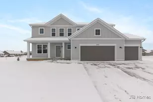 6642 Ravine Pt Dr NE, Rockford, MI 49341 - Photo 1