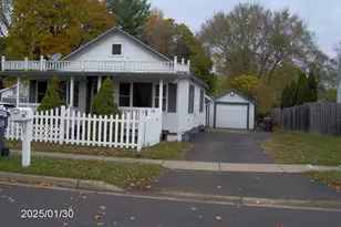 340 Washington St, Otsego, MI 49078 - Photo 1