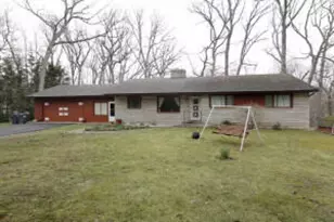 55733 30th St, Paw Paw, MI 49079 - Photo 1
