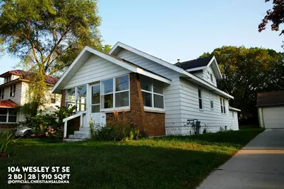 104 Wesley Street SE, Grand Rapids, MI 49548 - Photo 1