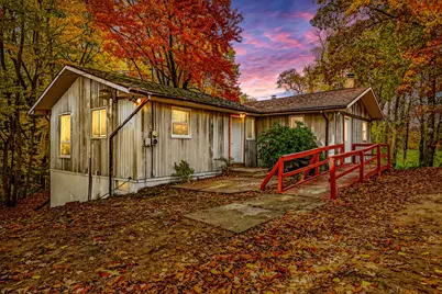 445 W 40th Street, Fremont, MI 49412 - Photo 1