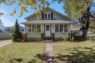 83 N La Vista Blvd, Battle Creek, MI 49015 - Photo 1