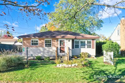 658 Van Raalte Avenue, Holland, MI 49423 - Photo 1
