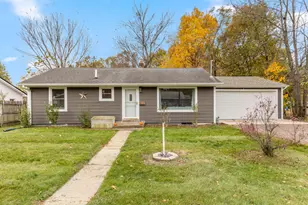 41 Kellogg St, Battle Creek, MI 49037 - Photo 1