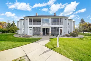 759 W Barrington Cir, Jackson, MI 49203 - Photo 1