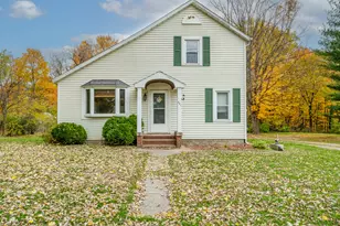 481 N 2nd St, Benton Harbor, MI 49022 - Photo 1