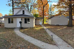 1367 Flower Ave, Muskegon, MI 49442 - Photo 1