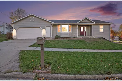 663 Macomb Avenue NW, Grand Rapids, MI 49534 - Photo 1