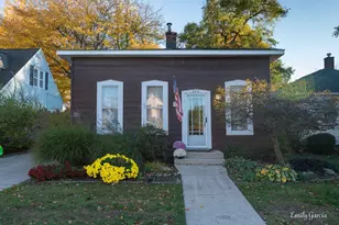 220 W 11th St, Holland, MI 49423 - Photo 1