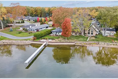 2016 Lake Street, Holland, MI 49424 - Photo 1
