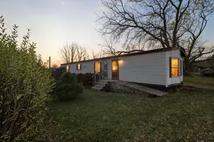 308 Water St, Paris, MI 49338 - Photo 1