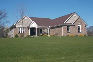 10607 Vly Vw Dr, Saline, MI 48176 - Photo 1