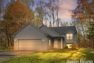 10811 Timberline Dr, Greenville, MI 48838 - Photo 1