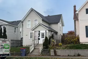 627 Lane Ave NW, Grand Rapids, MI 49504 - Photo 1