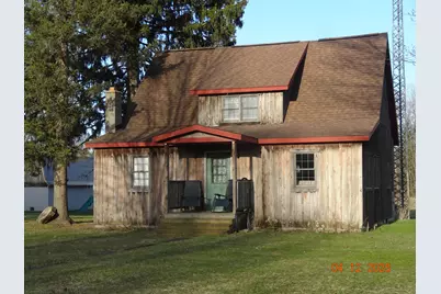 640 S Oak Avenue, White Cloud, MI 49349 - Photo 1