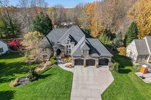 5808 Manchester Hills Dr SE, Grand Rapids, MI 49546 - Photo 1