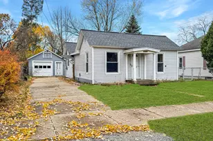 825 Walnut St, Cadillac, MI 49601 - Photo 1