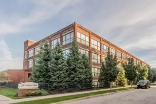 533 Columbia Ave, Holland, MI 49423 - Photo 1