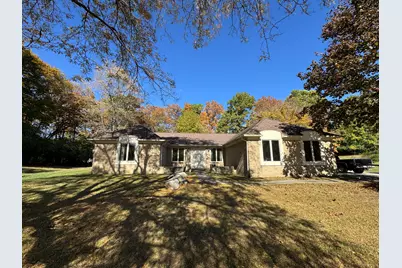 5218 Cherokee Court, Troy, MI 48098 - Photo 1