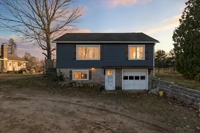 379 W Main Street, Pinckney, MI 48169 - Photo 1