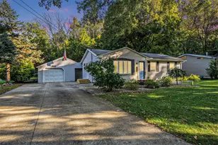 5241 E S Ave, Vicksburg, MI 49097 - Photo 1
