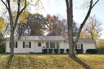 2431 Hillsdale Avenue, Kalamazoo, MI 49006 - Photo 1