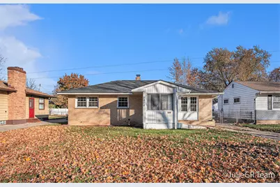 1452 Carlton Avenue NE, Grand Rapids, MI 49505 - Photo 1