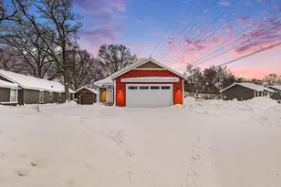 1003 Ducey Ave, Muskegon, MI 49442 - Photo 1