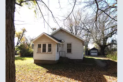 1146 Coolidge Avenue, Benton Harbor, MI 49022 - Photo 1