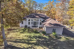2718 Lindsey Rd, Jackson, MI 49201 - Photo 1