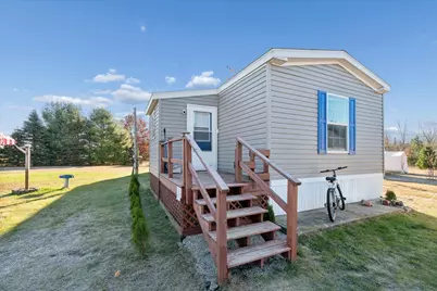 20089 W Lake Montcalm Road, Howard City, MI 49329 - Photo 1