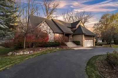 6057 Beachwood Drive, West Bloomfield, MI 48324 - Photo 1