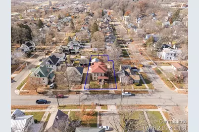 215 N Jackson Street, Ionia, MI 48846 - Photo 1