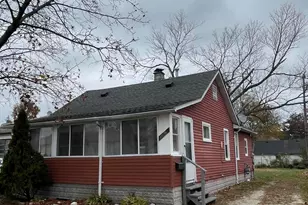 24646 Tuscany Ave, Eastpointe, MI 48021 - Photo 1