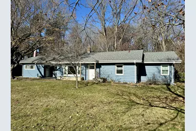 387 E Glenlord Road, Saint Joseph, MI 49085 - Photo 1