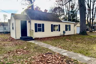 2335 Vine Ave, Muskegon, MI 49442 - Photo 1