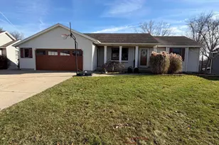 3738 Black Creek Dr, Hudsonville, MI 49426 - Photo 1