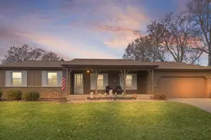 3031 Chamberlain Ct SE, Grand Rapids, MI 49508 - Photo 1