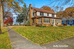 1972 Miner Ave, Muskegon, MI 49441 - Photo 1