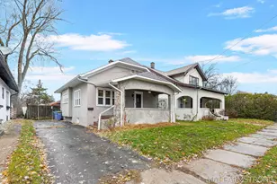 321 Knapp St NE, Grand Rapids, MI 49505 - Photo 1