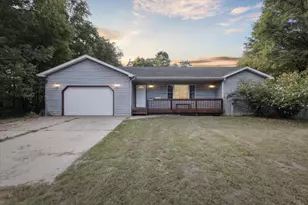 1315 N Fitzgerald Ave, Hesperia, MI 49421 - Photo 1