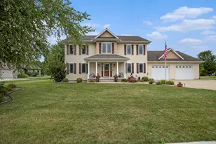 44 Candlewood Ct, Coldwater, MI 49036 - Photo 1