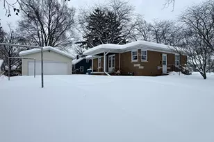 805 Slayton Ave, Grand Haven, MI 49417 - Photo 1