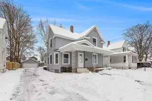 94 W 17th St, Holland, MI 49423 - Photo 1
