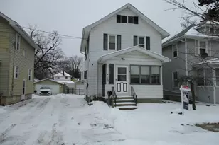 428 Bates St, Jackson, MI 49202 - Photo 1