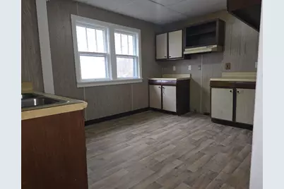 135 Seedorff Street, Battle Creek, MI 49037 - Photo 1