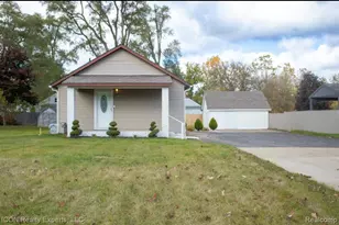 743 Hollister St, Pontiac, MI 48340 - Photo 1