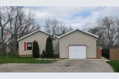 134 N 5th Street NE, Cedar Springs, MI 49319 - Photo 1